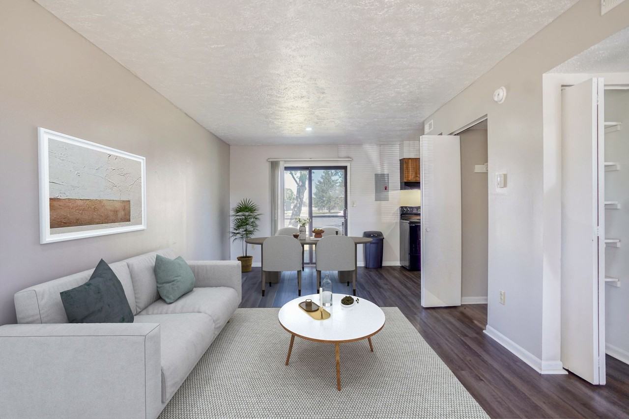 Waterford Apartments - Photo 4 of 5