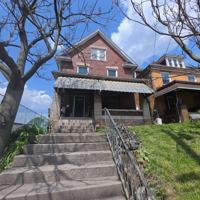 featured image of 420 E Jefferson St