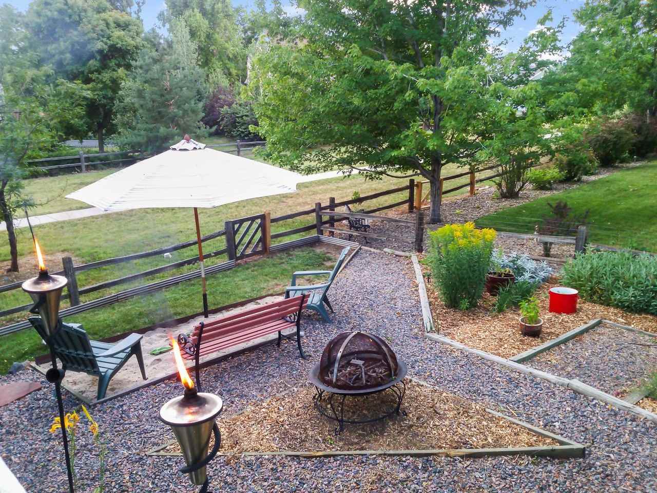 516 W Spruce Way - Photo 3 of 30