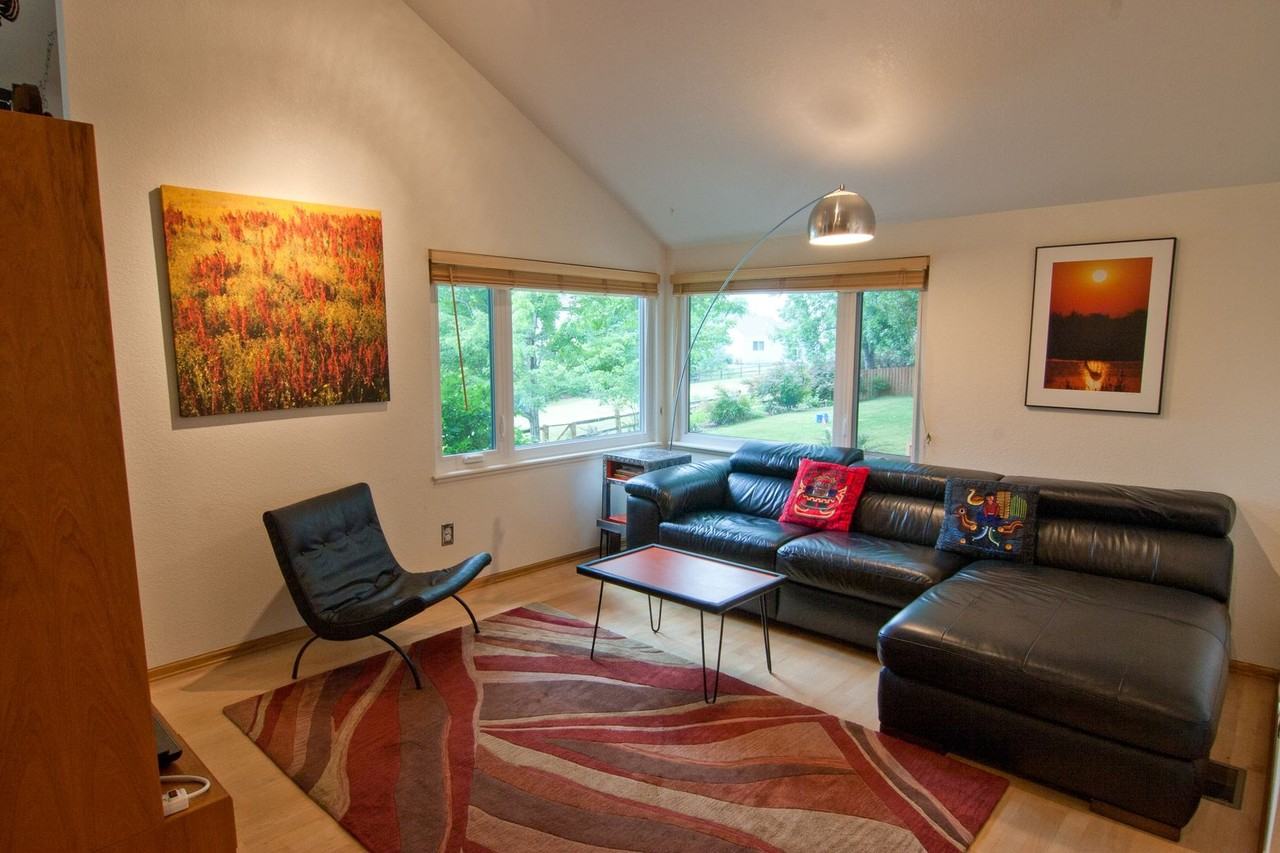 516 W Spruce Way - Photo 6 of 30