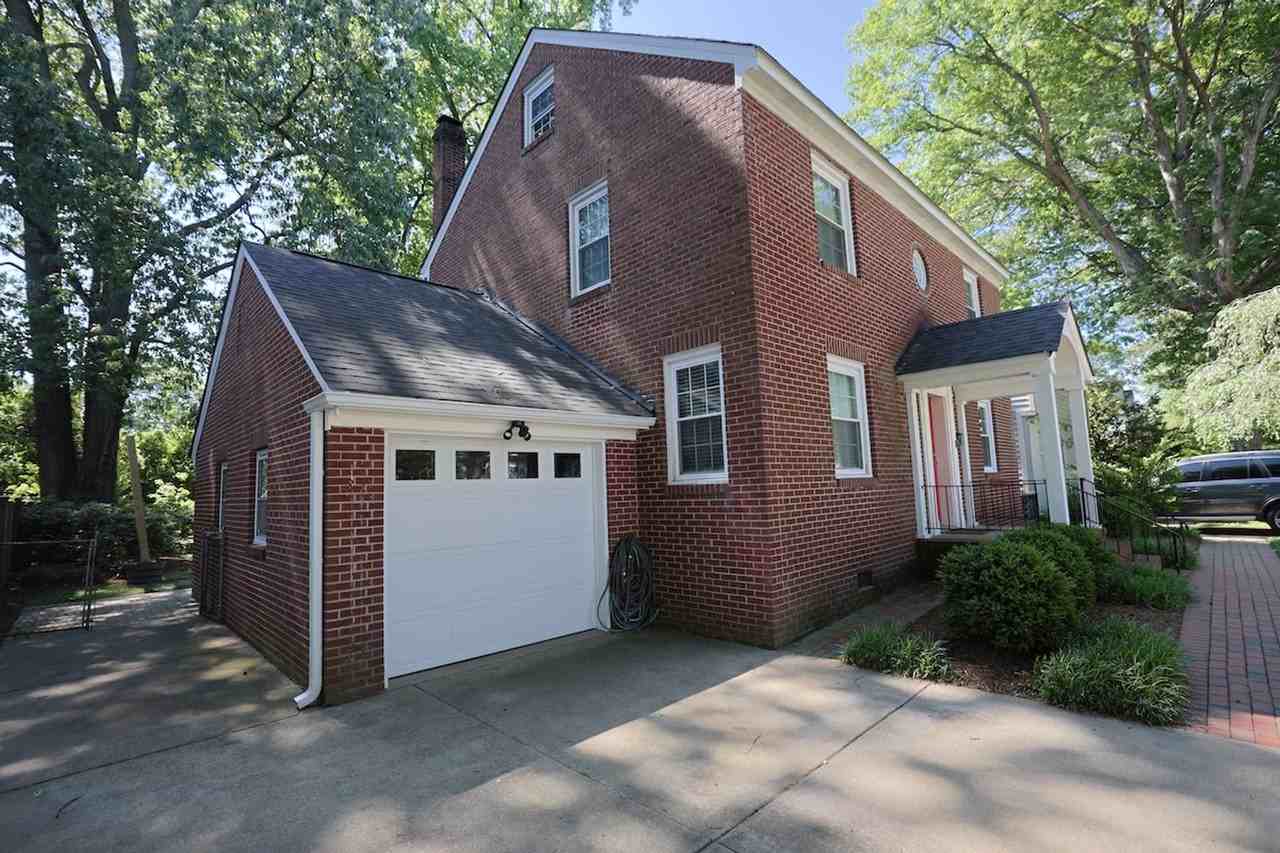 24 Brandon Rd - Photo 5 of 50