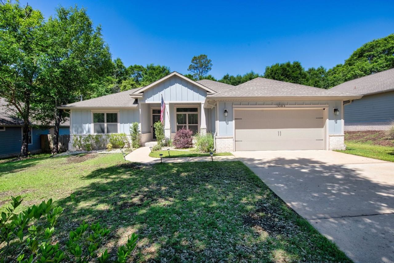 3083 Five Forks Rd - Photo 3 of 41