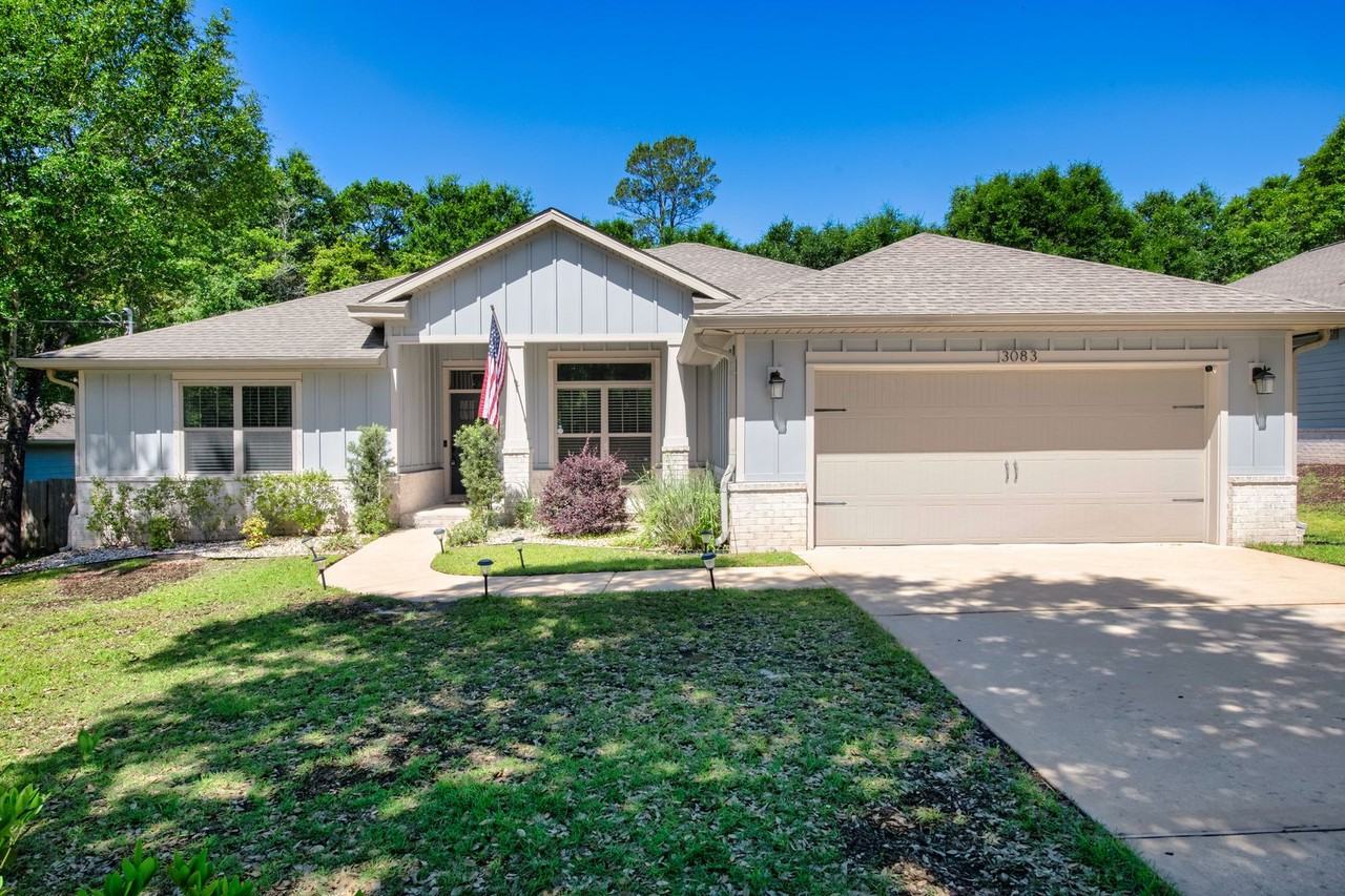 3083 Five Forks Rd - Photo 4 of 41