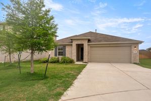 featured image of 176 Texas Palmetto Cir