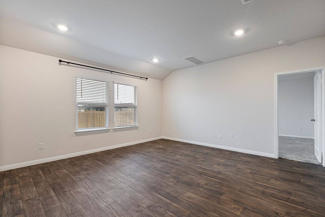 176 Texas Palmetto Cir - Photo 6 of 20