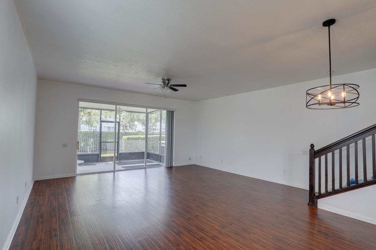 15204 Windmill Harbor Ct - Photo 4 of 22
