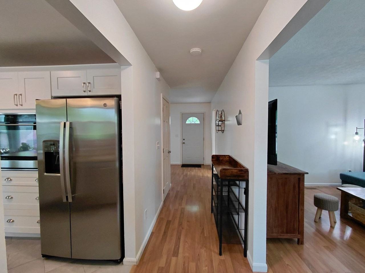 111 Shara Dr - Photo 2 of 25