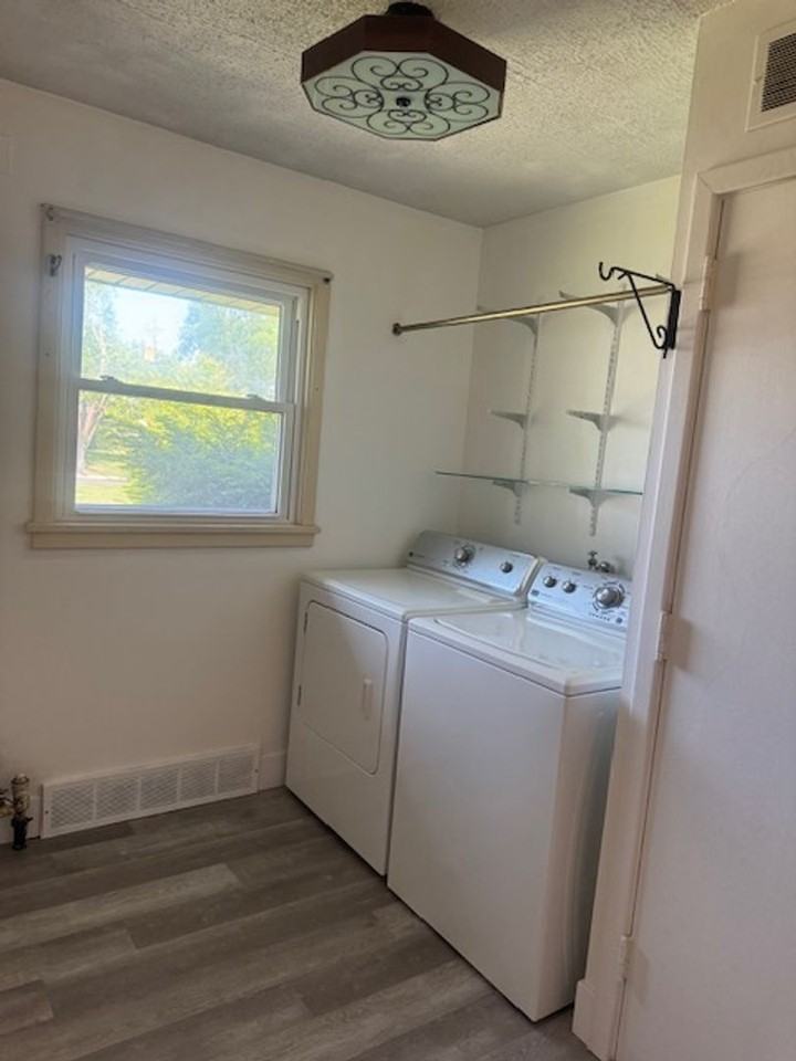 5321 Michael Cir - Photo 7 of 21