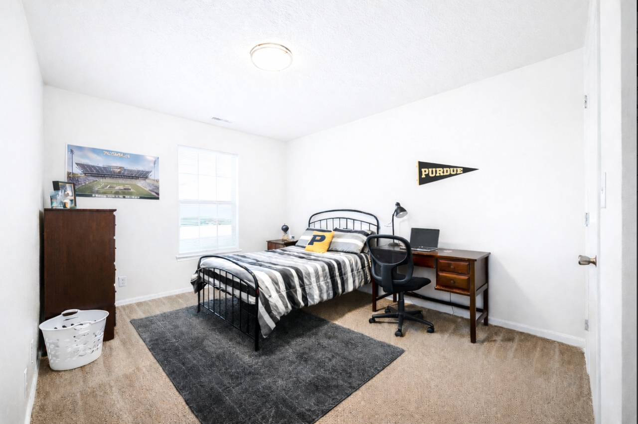 1105 Anthrop Dr - Photo 5 of 10
