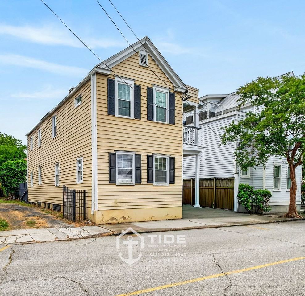 107 Line St - Photo 3 of 21