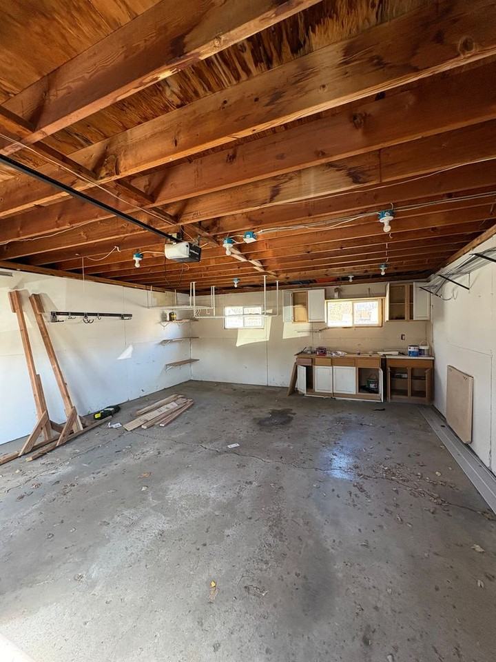 1518 7th Ave Nw - Photo 4 of 18