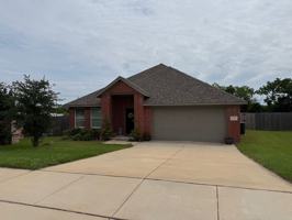 featured image of 100 W North Creek Dr
