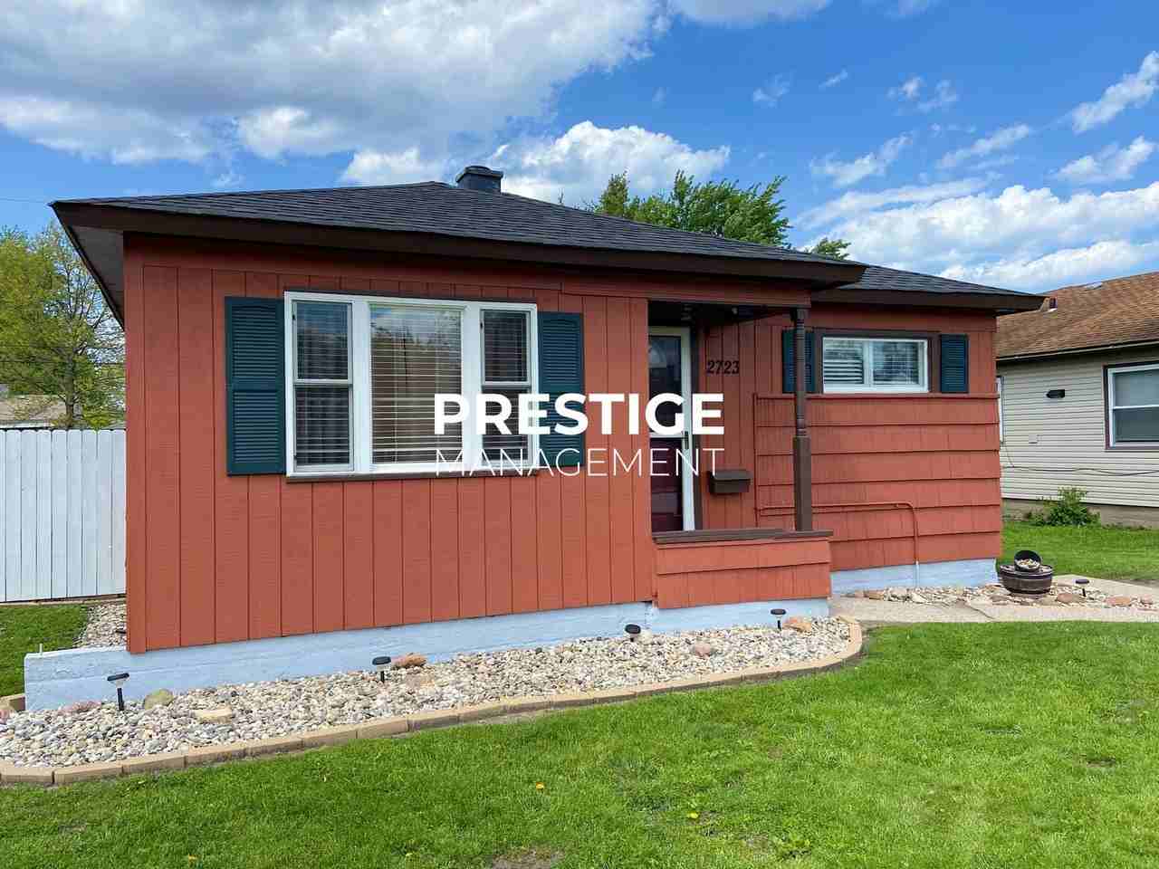 2723 Grand Blvd - Photo 2 of 3