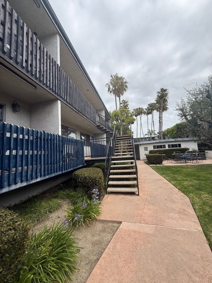 25930 Narbonne Ave #110 - Photo 3 of 19