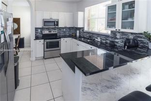 4866 4866 NW 108th Psge th 4866 - Photo 1 of 1