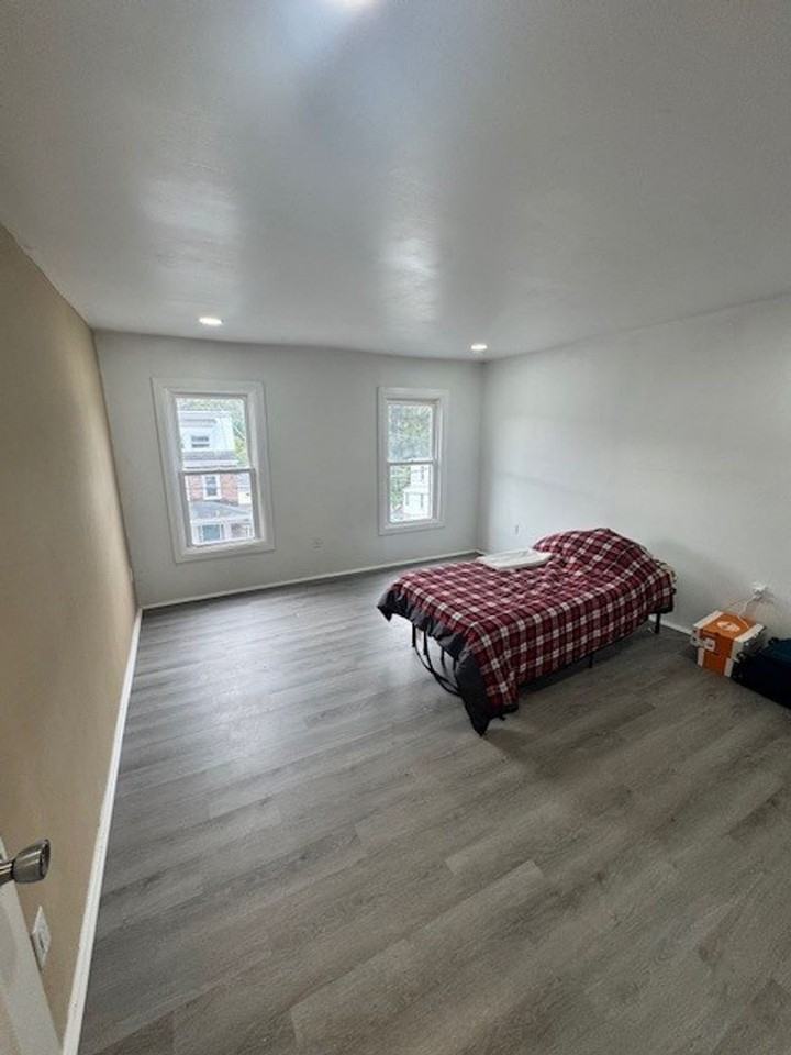 199 Market St - Photo 5 of 10