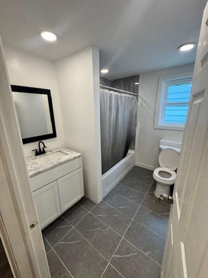 199 Market St - Photo 6 of 10