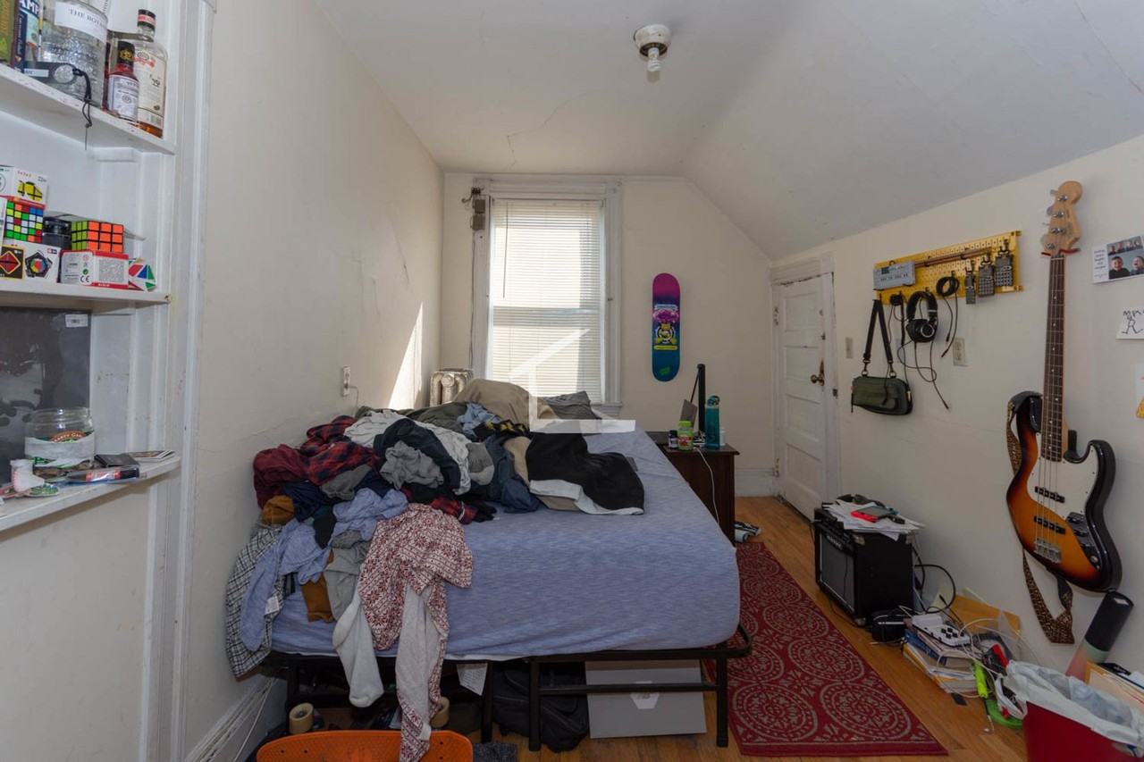 52 Brainerd Rd - Photo 3 of 10