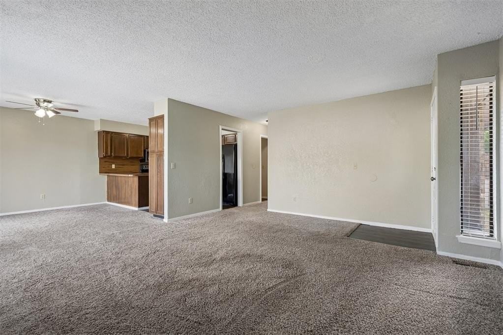 3703 Southwind Ave - Photo 6 of 36
