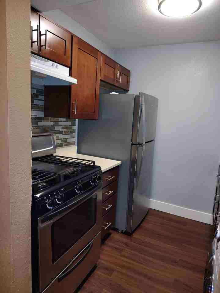 1165 S Foothill Dr - Photo 7 of 8