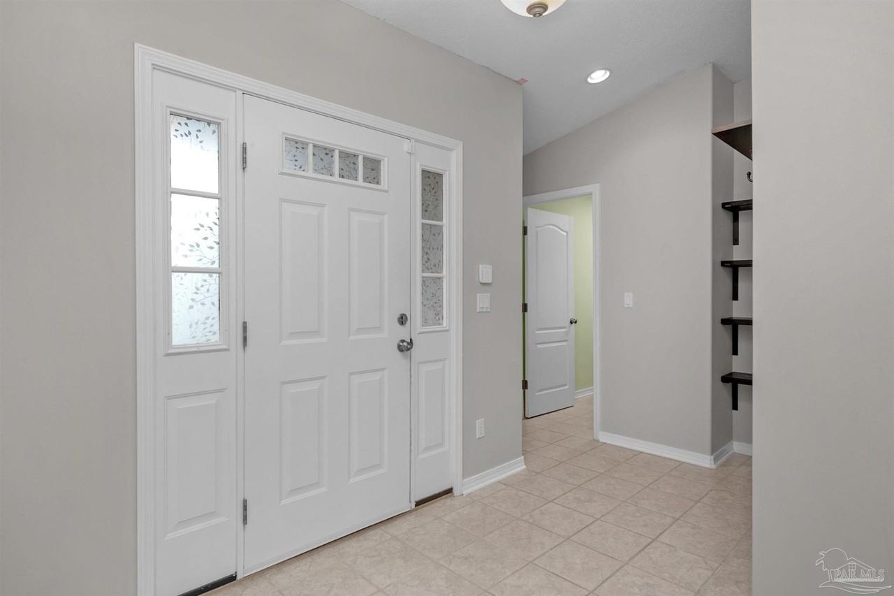 2081 Seagrape Dr - Photo 2 of 42