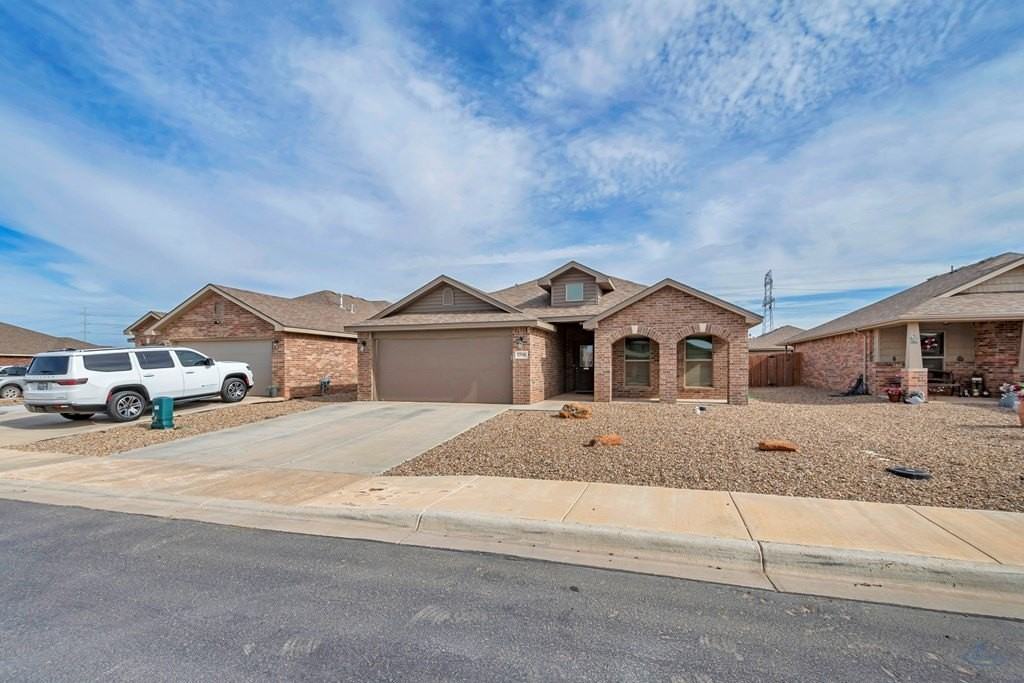 1708 Rattler Ln - Photo 4 of 40