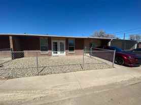 406 Sunny Ln - Photo 1 of 1
