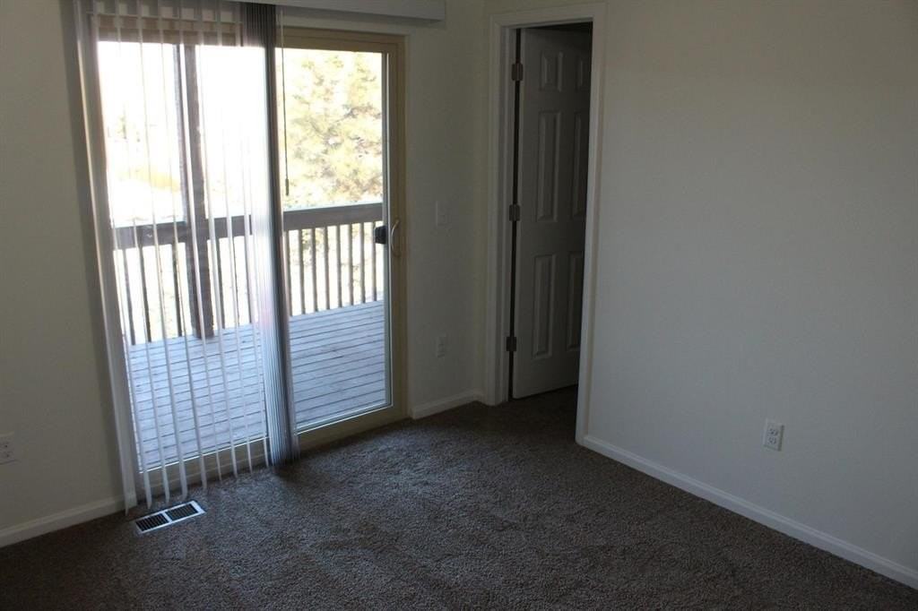 5514 Bonita Village Rd - Photo 7 of 12