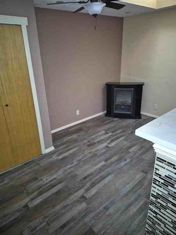 3116 Illinois Ave #1-2 - Photo 6 of 21