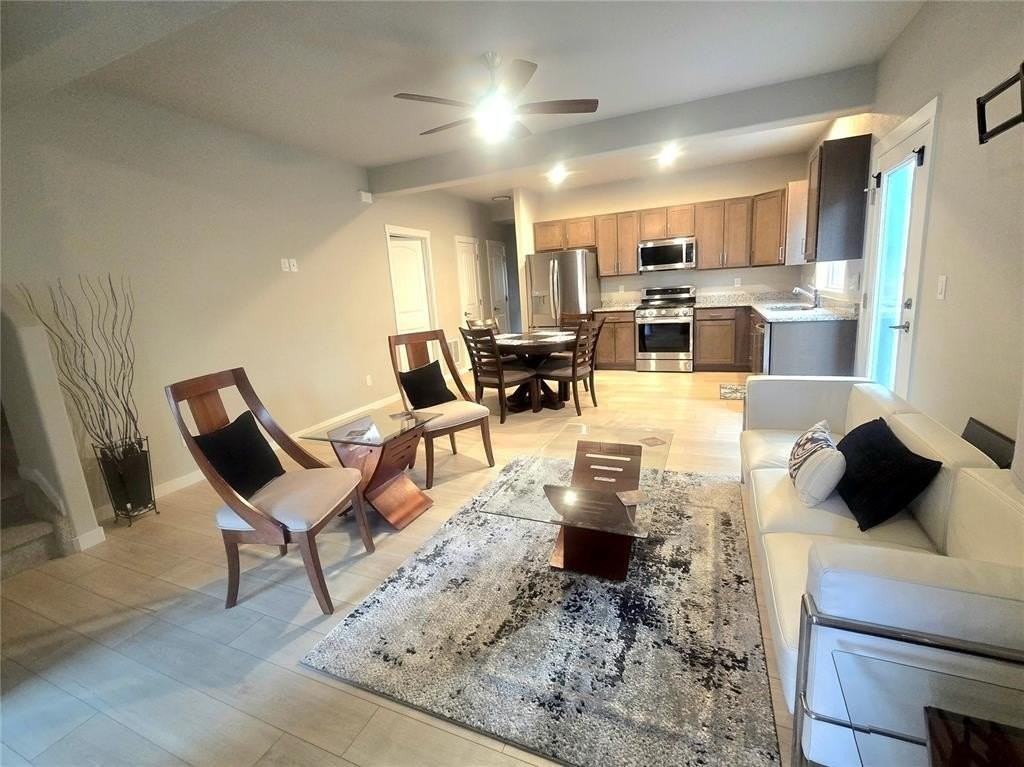 5321 Palomino Ranch Pt - Photo 2 of 18