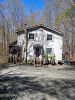 featured image of 12 Dogwood Ln