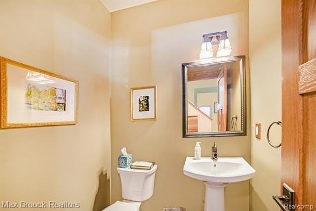 356 Ferndale Ave - Photo 7 of 26