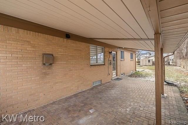 4115 Edgeland Ave - Photo 5 of 34