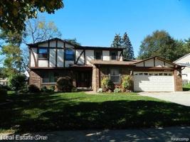 featured image of 6927 Northpoint Dr