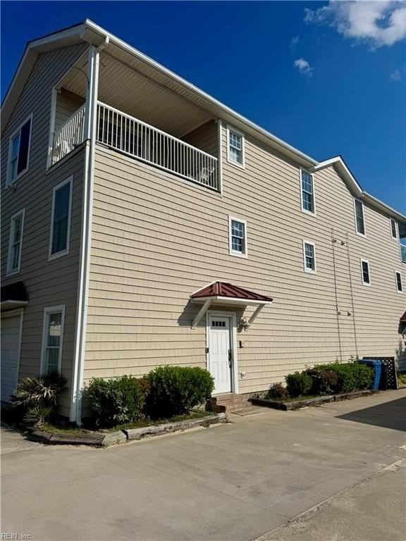 3720 Jefferson Blvd #B - Photo 2 of 3