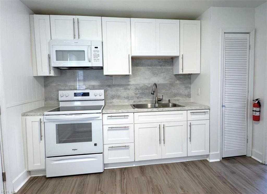 8846 Smithfield Apts Ln #7 - Photo 2 of 14