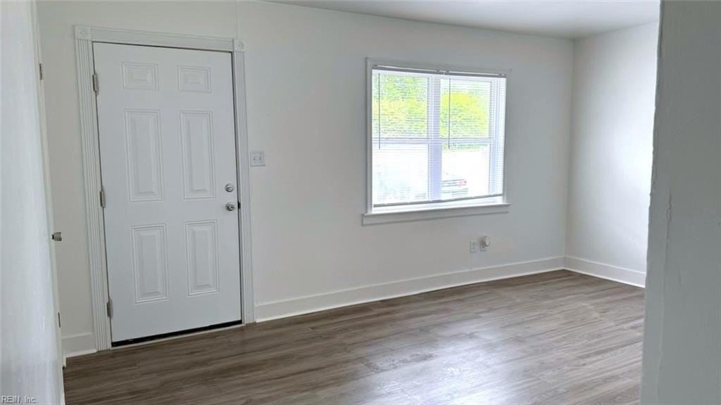8846 Smithfield Apts Ln #7 - Photo 5 of 14