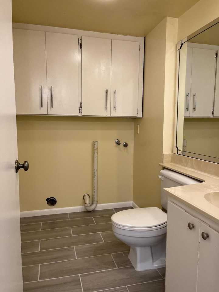621 6th Way - Photo 7 of 18