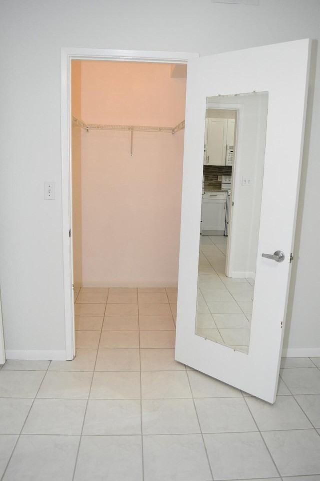 2010 Taylor St #7B - Photo 4 of 18