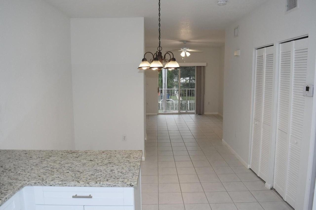 2010 Taylor St #7B - Photo 6 of 18