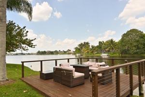 featured image of 12828 Meadowbreeze Dr