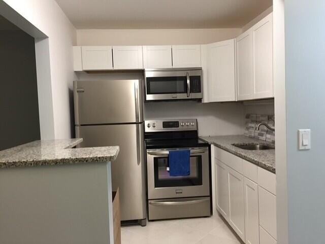 216 Berkshire K - Photo 3 of 11