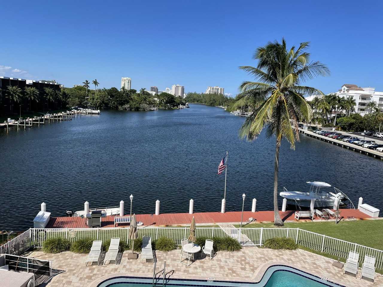 1850 S Ocean Dr #411 - Photo 2 of 11