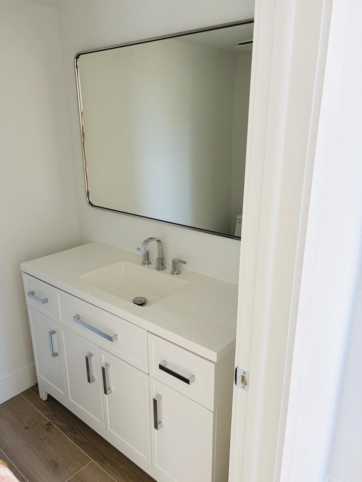 2404 Bridgewood Dr - Photo 4 of 10