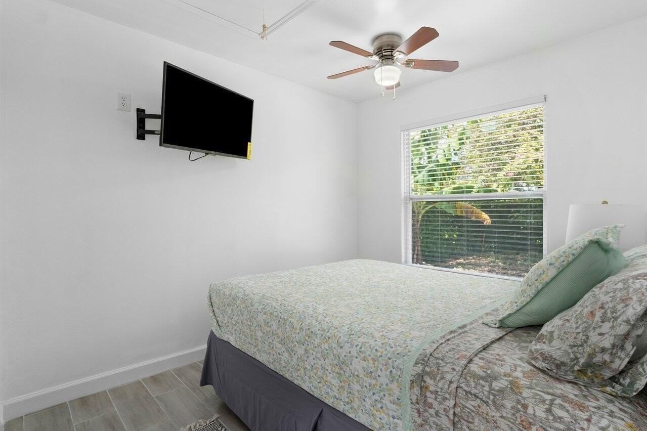1190 Sachem Head Ter - Photo 5 of 18