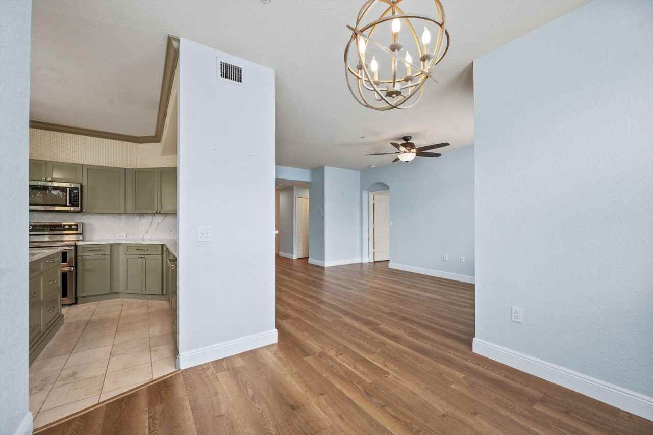 11023 Legacy Ln - Photo 6 of 29