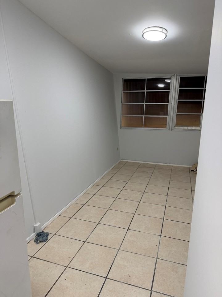 2170 Sw 51st Pl - Photo 5 of 8