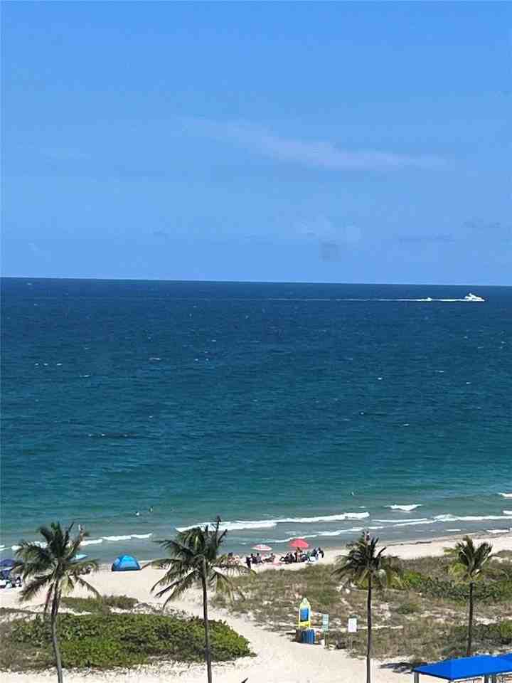 1900 S Ocean Blvd #9R - Photo 2 of 27