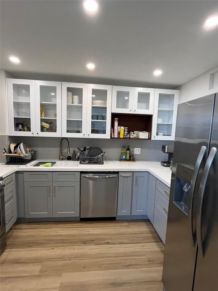 1900 S Ocean Blvd #9R - Photo 3 of 27