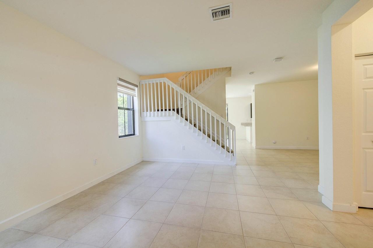 6574 S Anise Ct - Photo 6 of 26